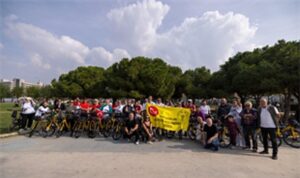 İzmir’de Cumhuriyet coşkusu engelleri aştı